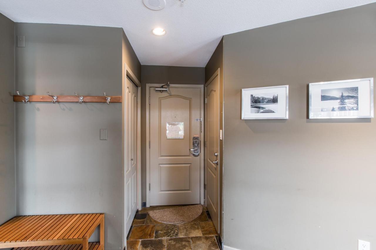 Whistler Blackcomb Vacation Rentals - Village North Exteriör bild