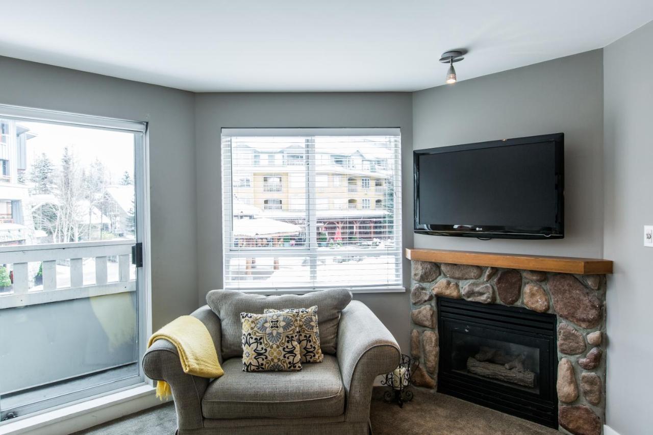 Whistler Blackcomb Vacation Rentals - Village North Exteriör bild