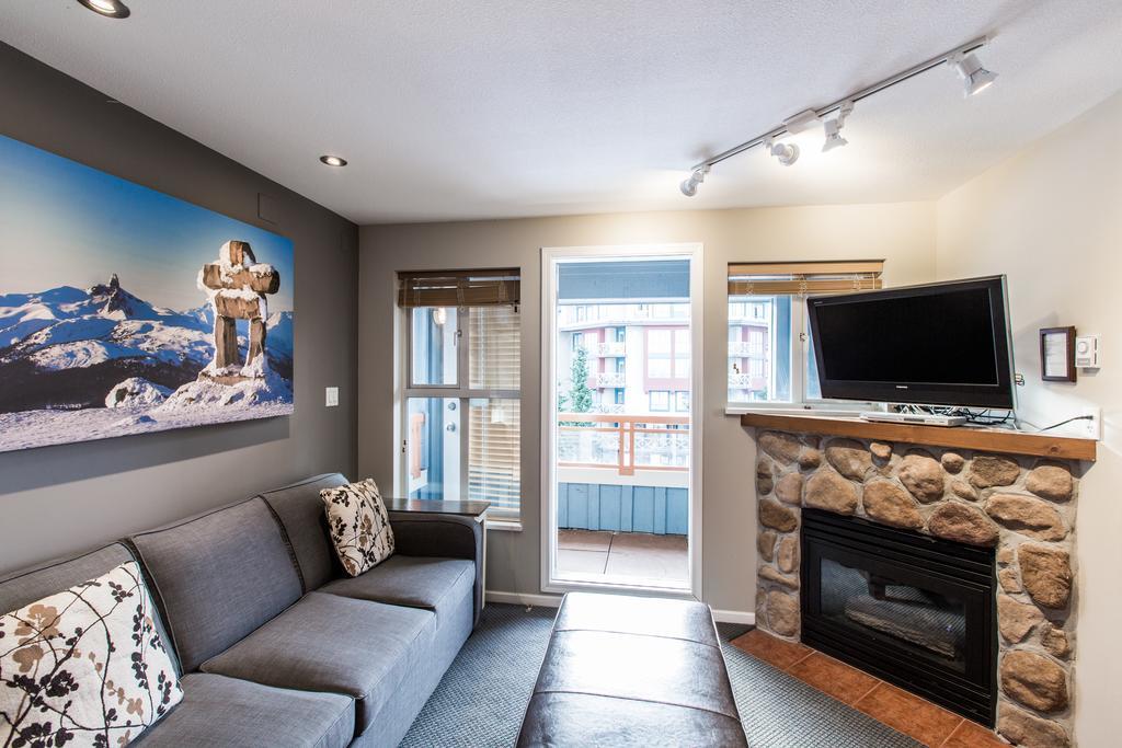 Whistler Blackcomb Vacation Rentals - Village North Exteriör bild