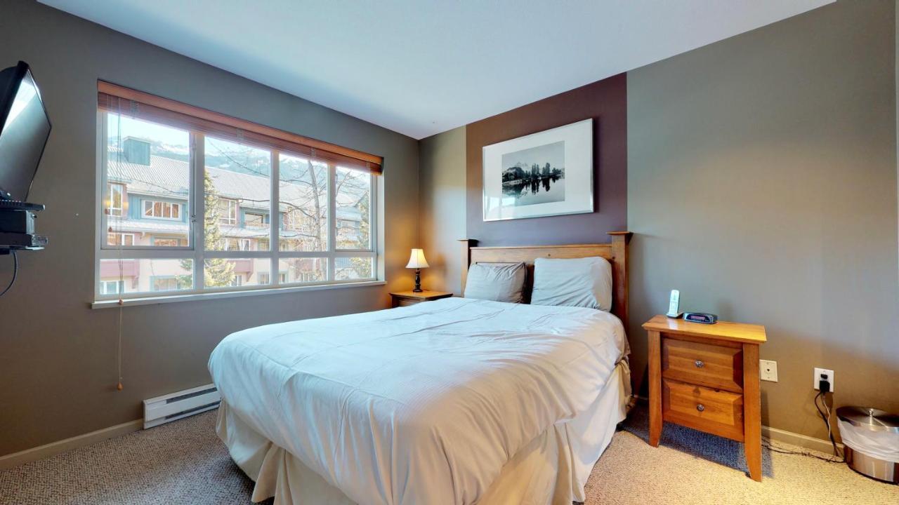 Whistler Blackcomb Vacation Rentals - Village North Exteriör bild