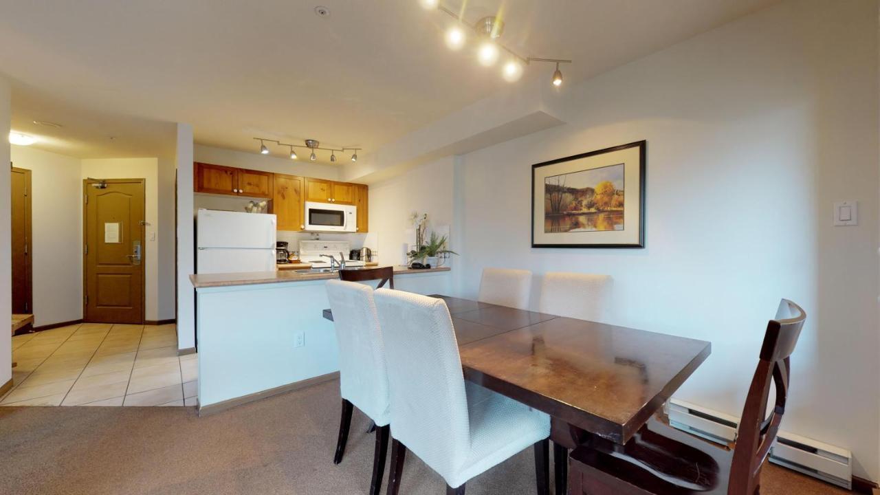 Whistler Blackcomb Vacation Rentals - Village North Exteriör bild