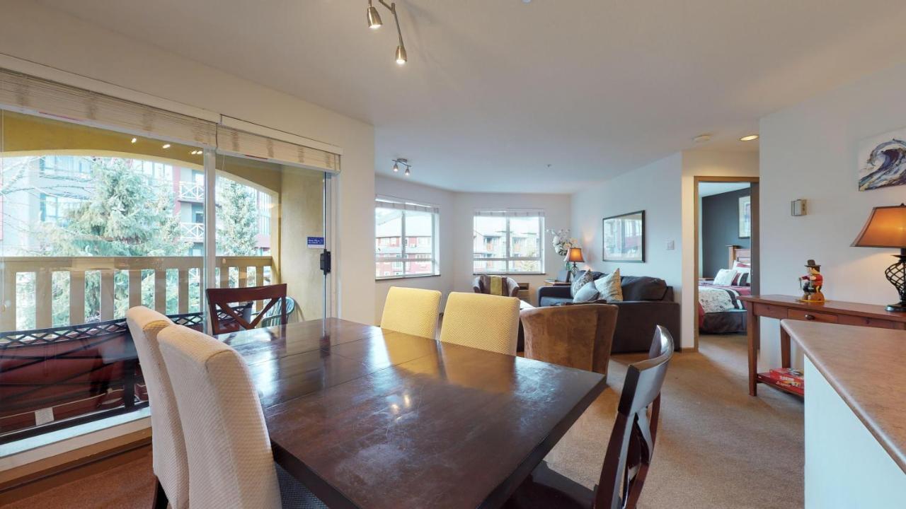 Whistler Blackcomb Vacation Rentals - Village North Exteriör bild