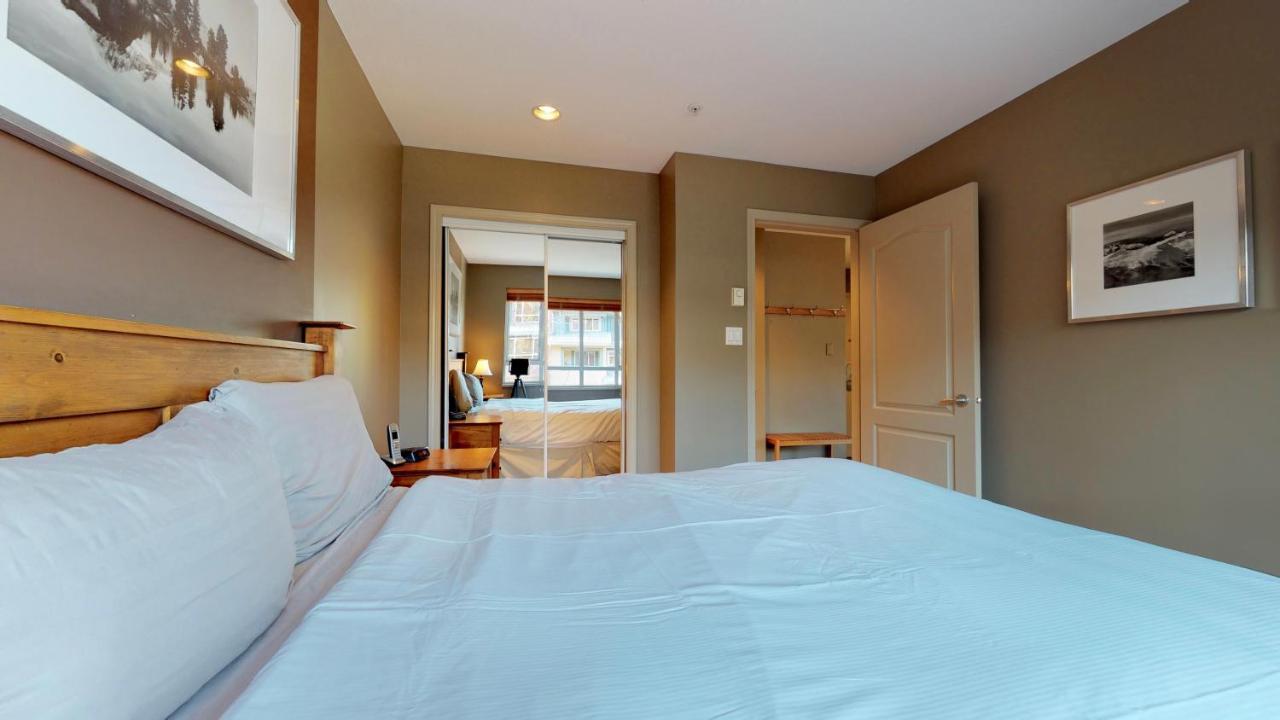 Whistler Blackcomb Vacation Rentals - Village North Exteriör bild