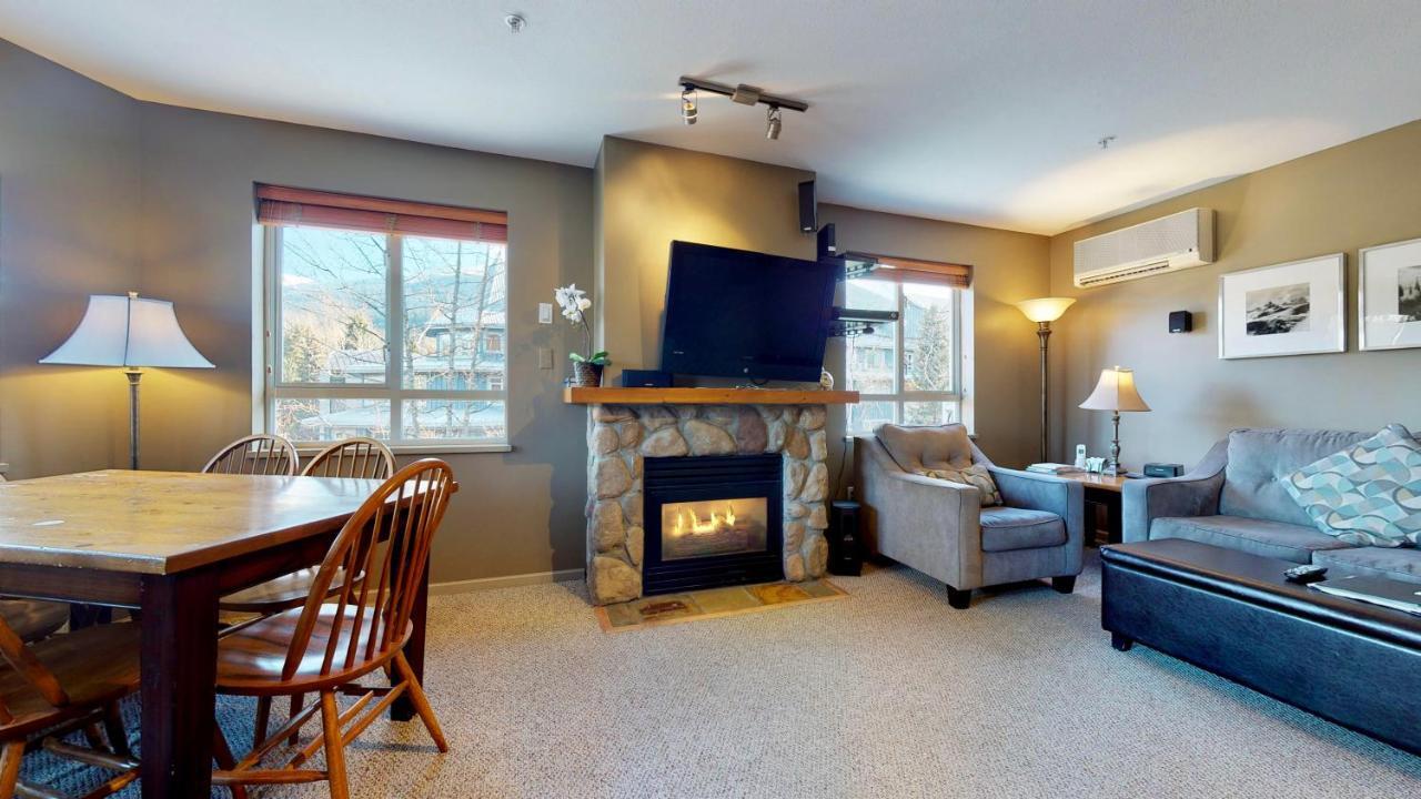 Whistler Blackcomb Vacation Rentals - Village North Exteriör bild